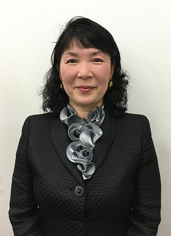 IB留学センター　学長　宮浦洋子